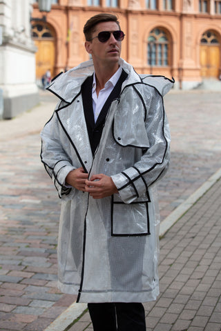 Trench coat. White Mesh.