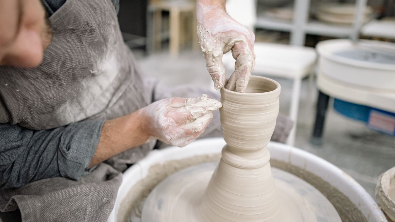 Heilxstudio: A Creative Haven for Handcrafted Ceramics and Artistic Expression