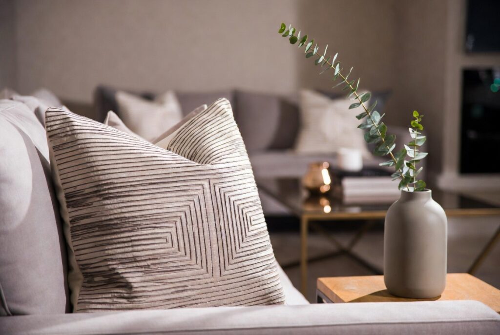 Important Components of Decobry-Style Modern Home Decor
